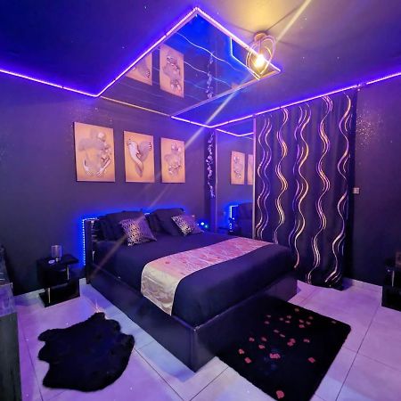 La Gold Room Jacuzzi & Sauna Prive แปร์ปินญอง ภายนอก รูปภาพ