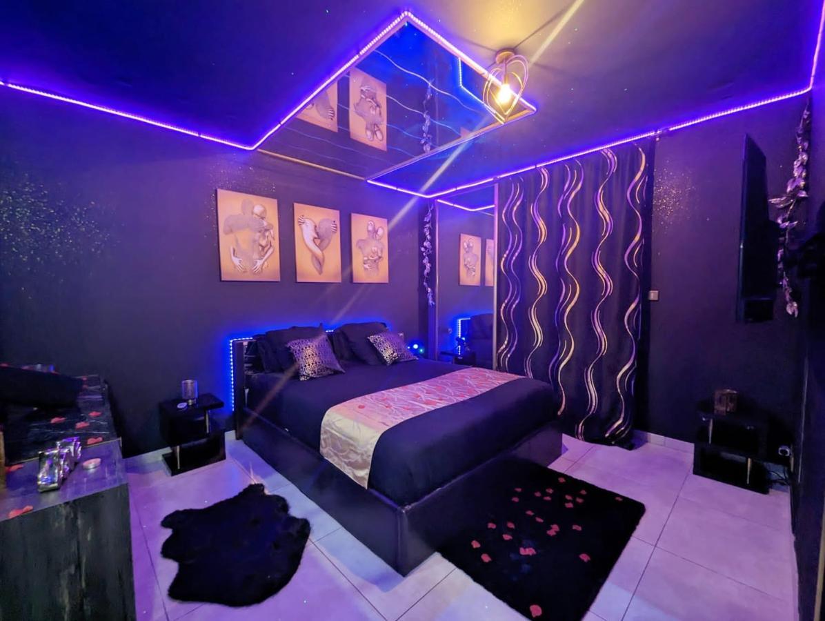 La Gold Room Jacuzzi & Sauna Prive แปร์ปินญอง ภายนอก รูปภาพ